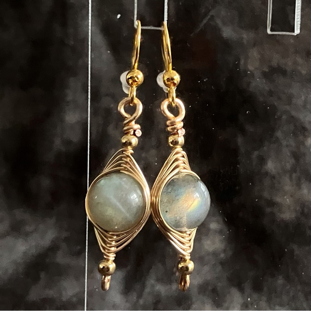 CLEAROUT 🔥 Natural Labradorite Wire Wrapped Earrings - Gold Stainless Steel - Picture 6 of 9